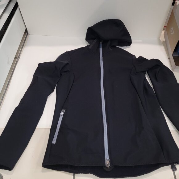 Assos Trail Winter Softshell Jacket - Womens size Medium Retail $330 New - Picture 6 of 14